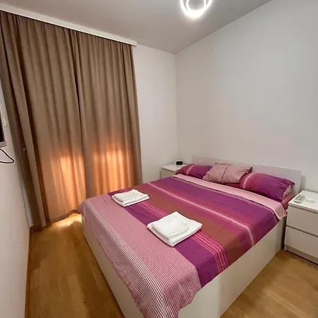 Flat Mara, Pet Friendly Апартаменты *